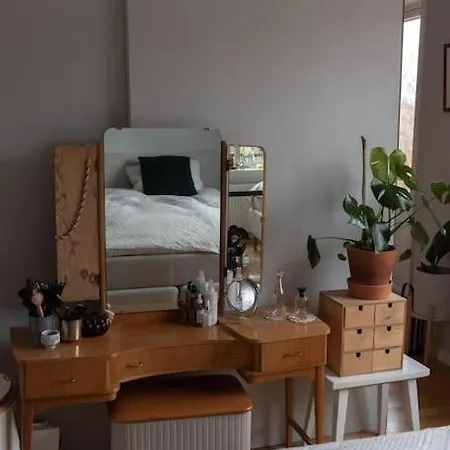 Apartment Modern In Prime Location - Professional Host - Fully Equipped *