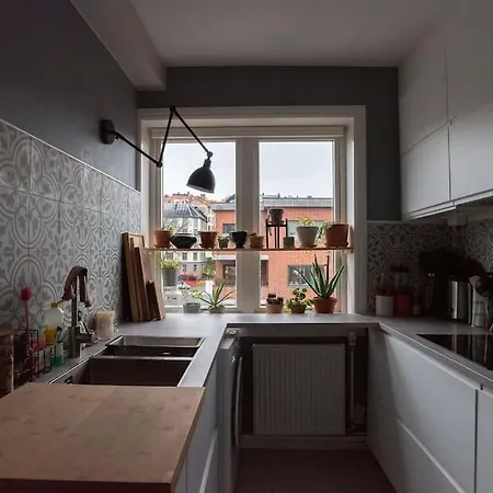 Apartment Modern In Prime Location - Professional Host - Fully Equipped